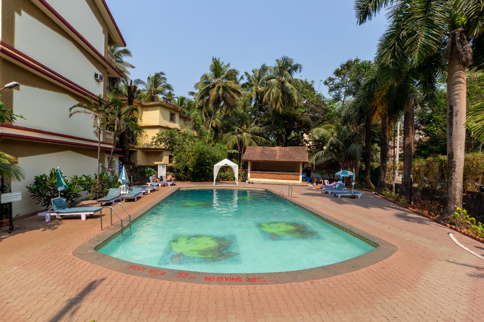 2 Flats|3rd floor|Highland 3305/6