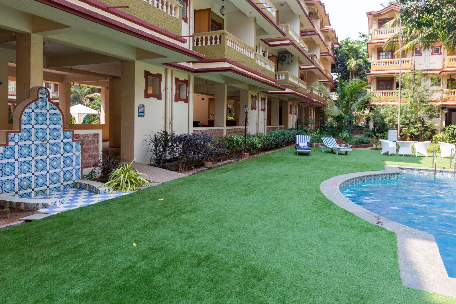 2 Flats|2nd & 3rd floor|Highland 3604/5