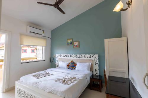 5806_1st_bedroom_2