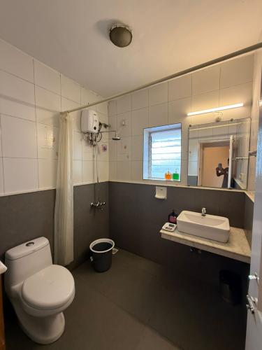 929img-20250625-wa0064