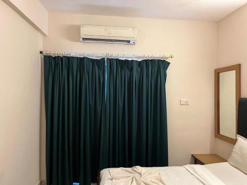 img-20250603-wa1706