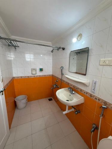 whatsapp_image_2026-03-05_at_14