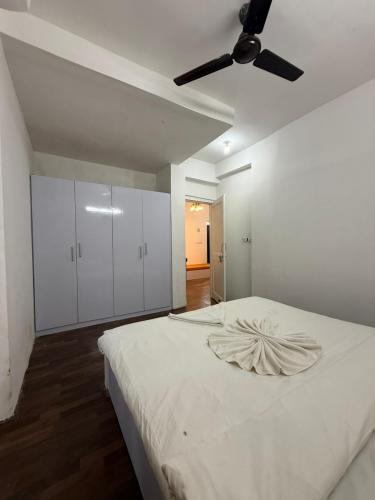 whatsapp_image_2026-03-16_at_18