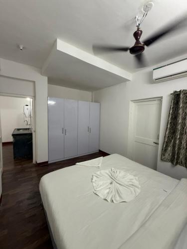 whatsapp_image_2026-03-16_at_18