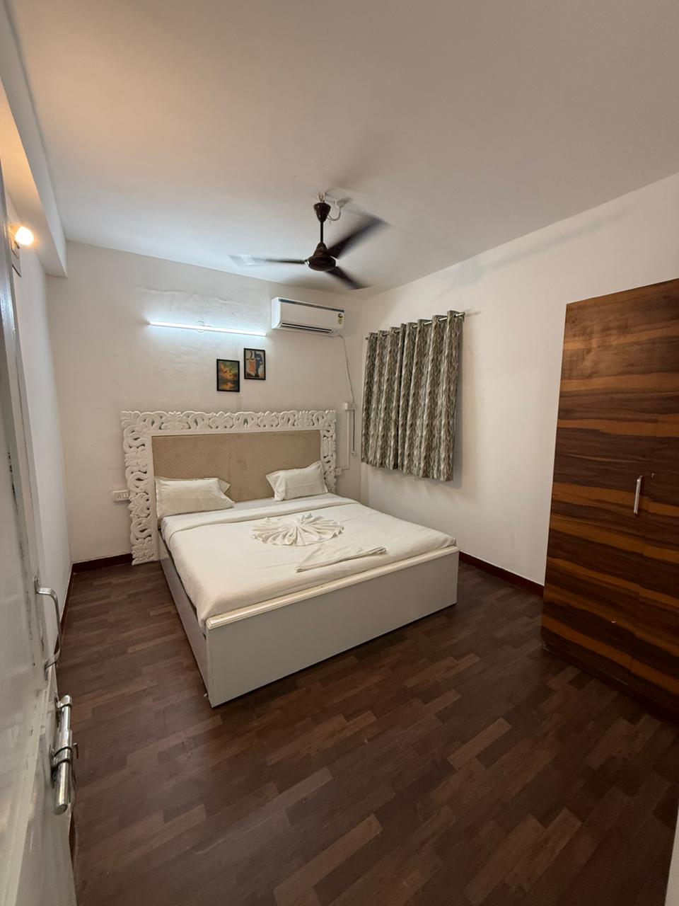 Sunshine 1403-04|4bhk|Ground floor